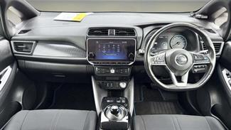 2020 Nissan Leaf - Thumbnail