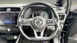 2020 Nissan Leaf - Thumbnail