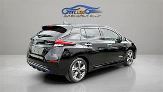 2020 Nissan Leaf - Thumbnail