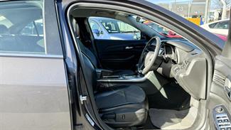 2014 Holden MALIBU - Thumbnail