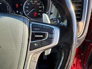 2016 Mitsubishi Outlander - Thumbnail