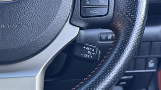 2015 Lexus RC300h - Thumbnail