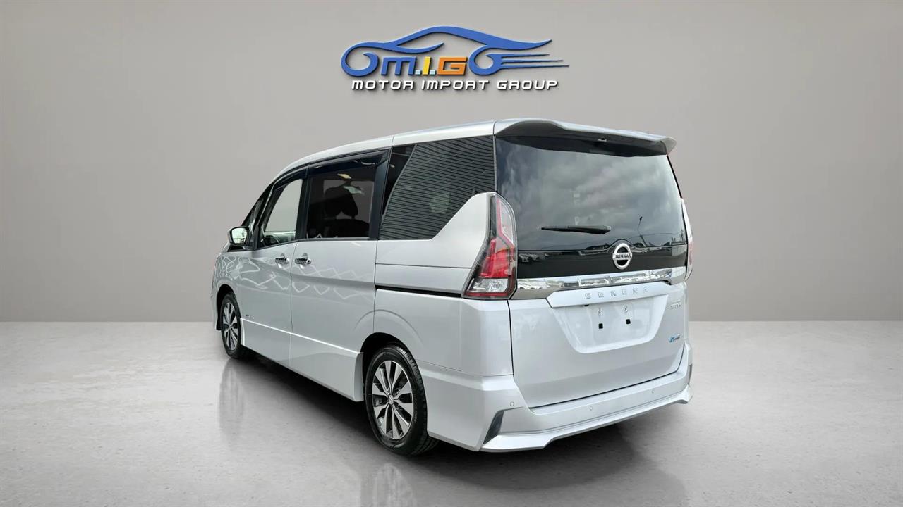 2016 Nissan Serena