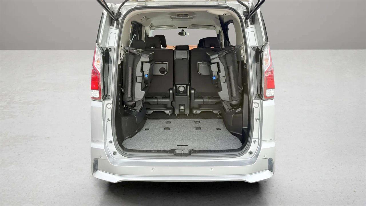 2016 Nissan Serena