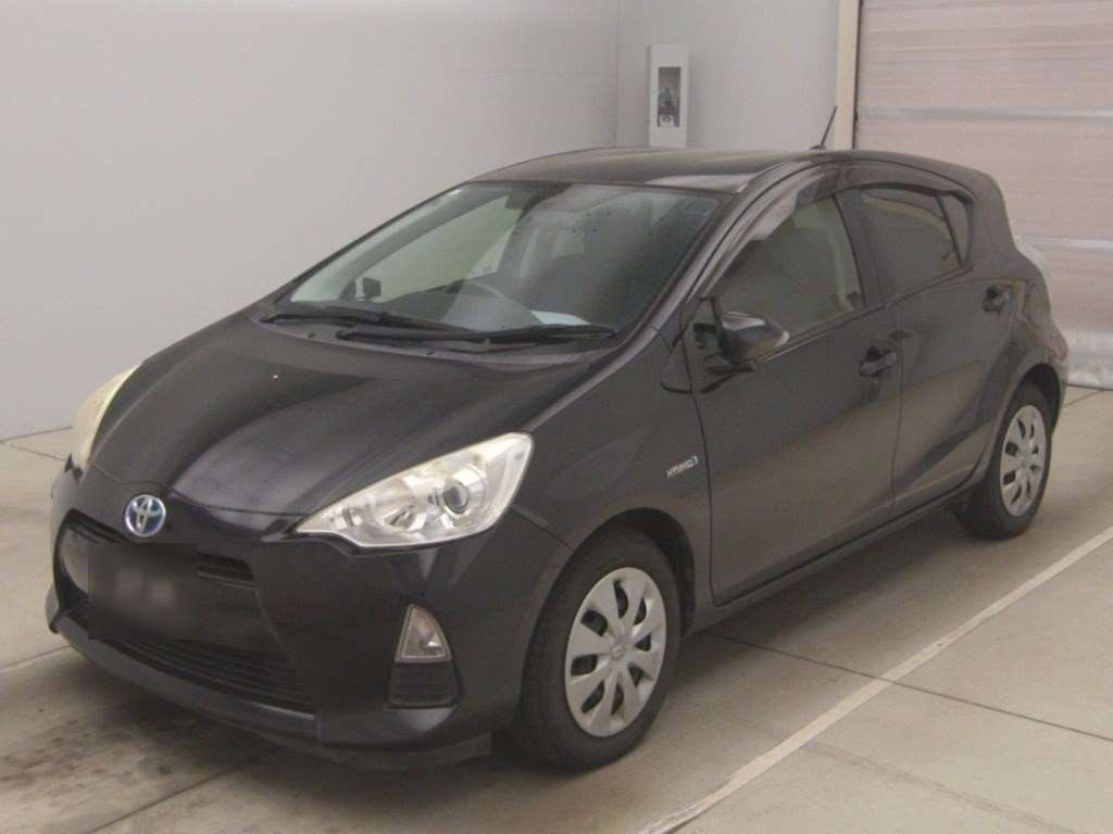 2013 Toyota Aqua