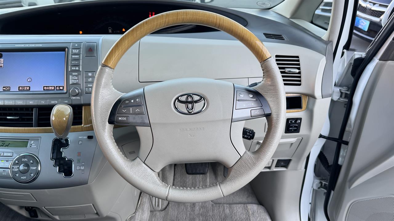 2006 Toyota Estima