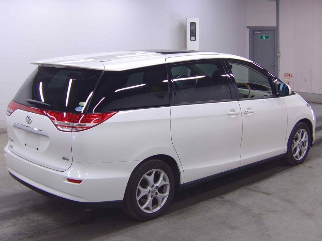 2006 Toyota Estima