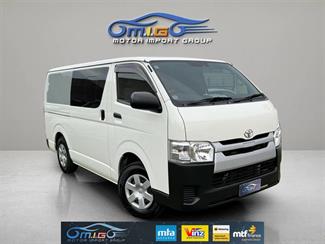 2020 Toyota REGIUS - Thumbnail