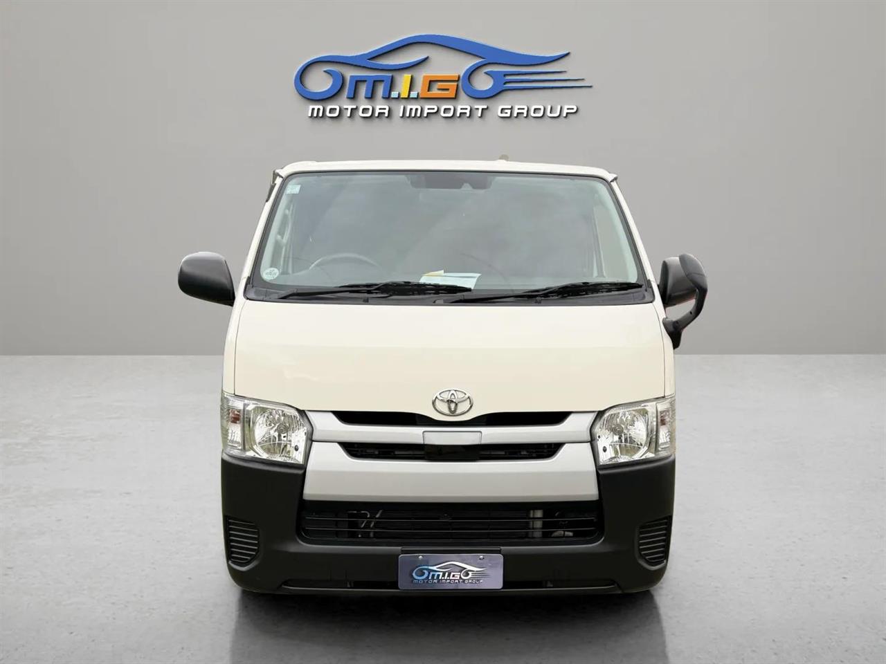 2020 Toyota REGIUS