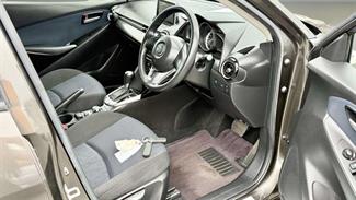 2014 Mazda Demio - Thumbnail