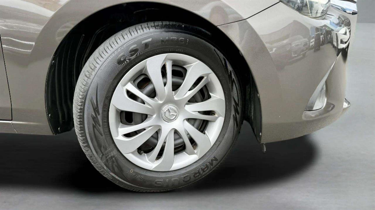 2014 Mazda Demio