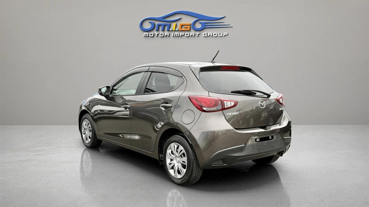 2014 Mazda Demio