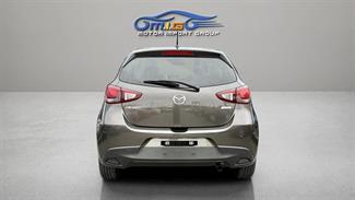 2014 Mazda Demio - Thumbnail