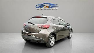 2014 Mazda Demio - Thumbnail