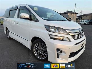 2013 Toyota Vellfire - Thumbnail