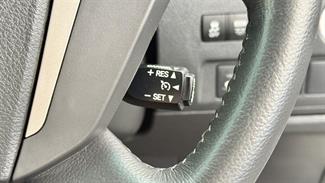 2013 Toyota Vellfire - Thumbnail