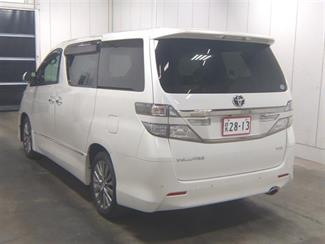 2013 Toyota Vellfire - Thumbnail