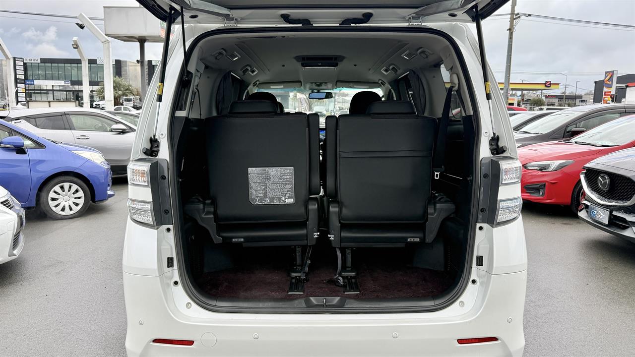2013 Toyota Vellfire