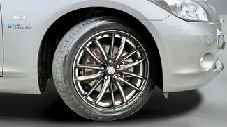 2013 Nissan Fuga - Thumbnail