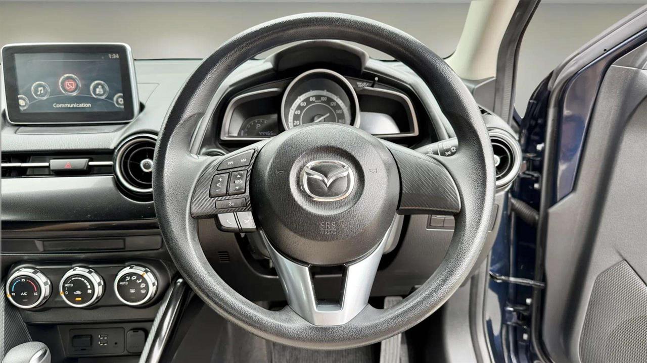 2015 Mazda Demio