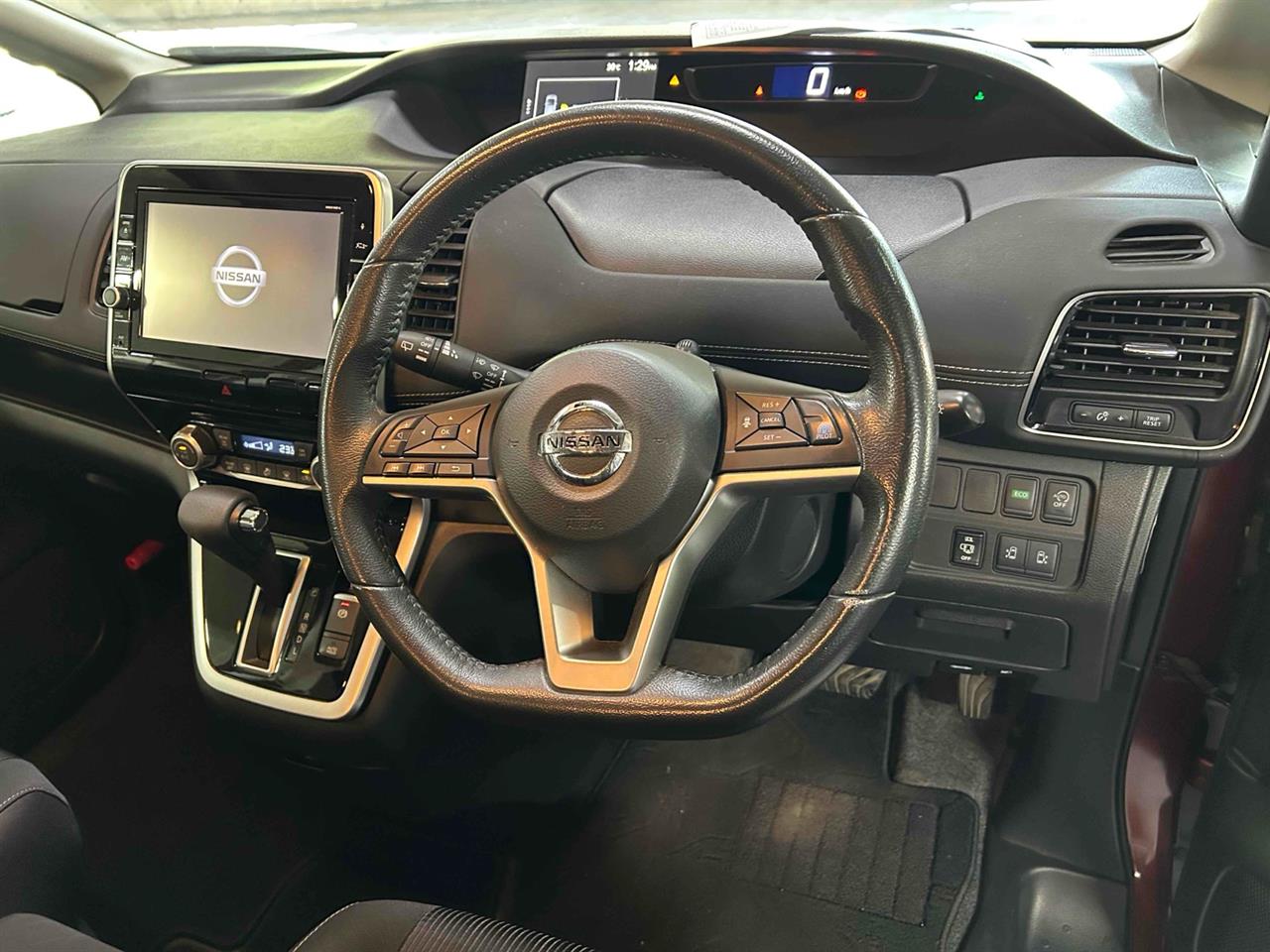 2016 Nissan Serena