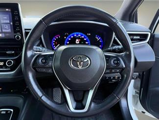 2020 Toyota Corolla - Thumbnail