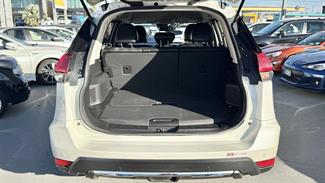 2018 Nissan X-Trail - Thumbnail