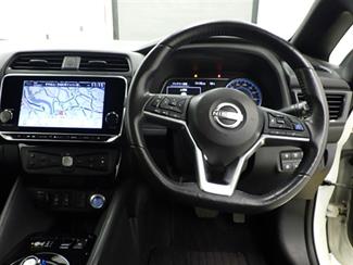 2022 Nissan Leaf - Thumbnail