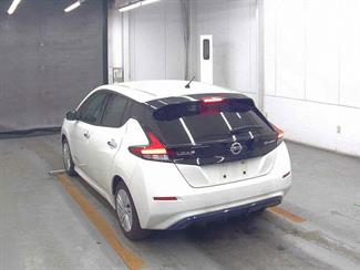 2018 Nissan Leaf - Thumbnail