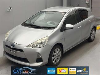 2014 Toyota Aqua - Thumbnail