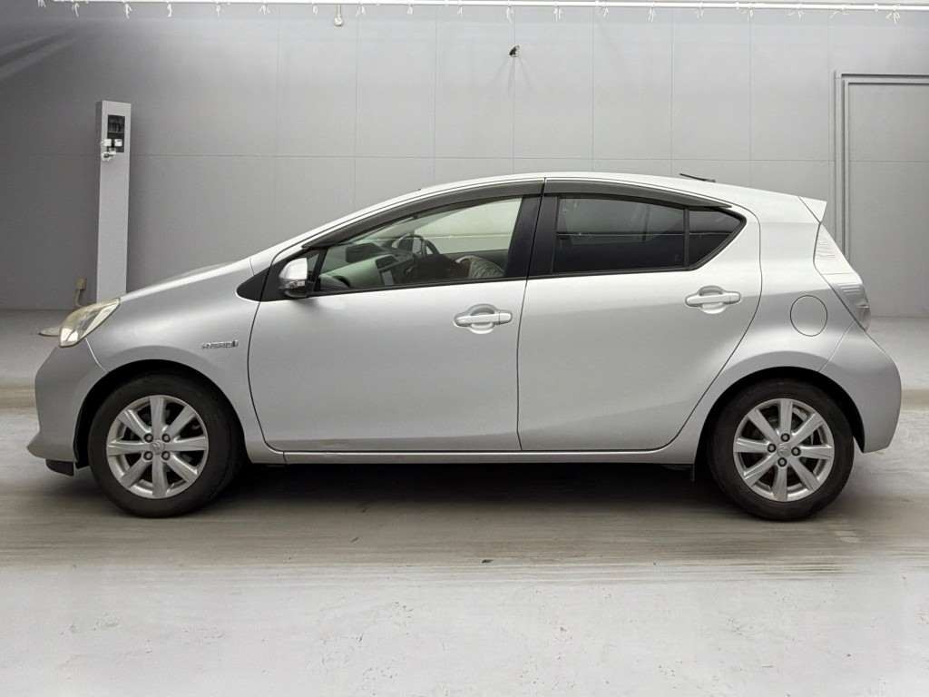 2014 Toyota Aqua