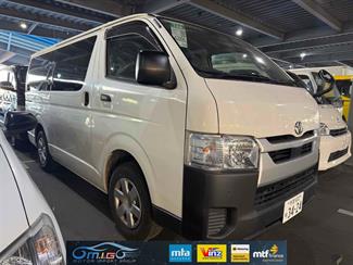 2021 Toyota Hiace - Thumbnail