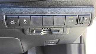 2020 Toyota Corolla - Thumbnail