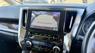 2022 Toyota Alphard - Thumbnail