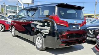 2022 Toyota Alphard - Thumbnail