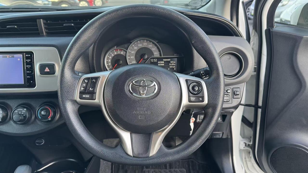 2015 Toyota Vitz