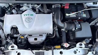 2015 Toyota Vitz - Thumbnail