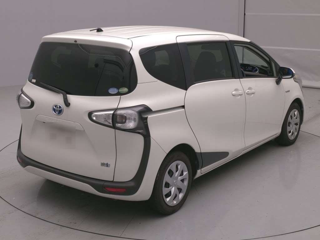 2018 Toyota Sienta