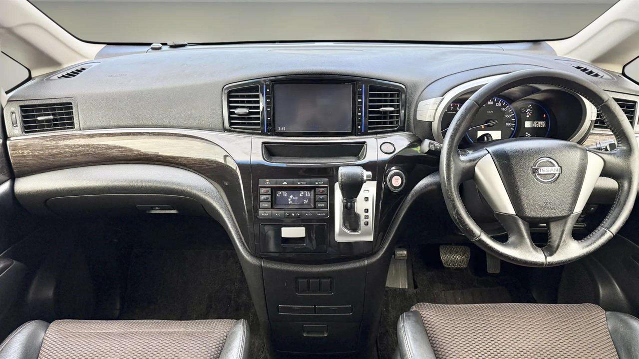 2013 Nissan Elgrand