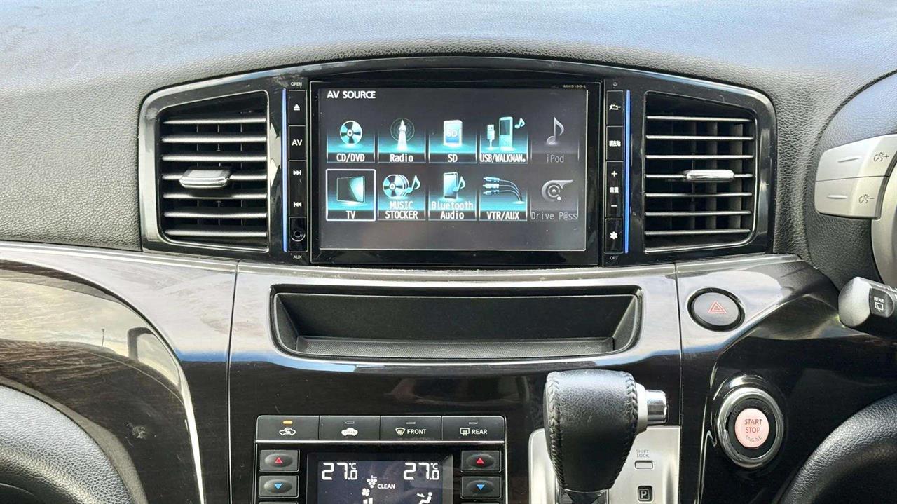 2013 Nissan Elgrand