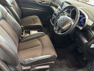 2013 Nissan Elgrand - Thumbnail