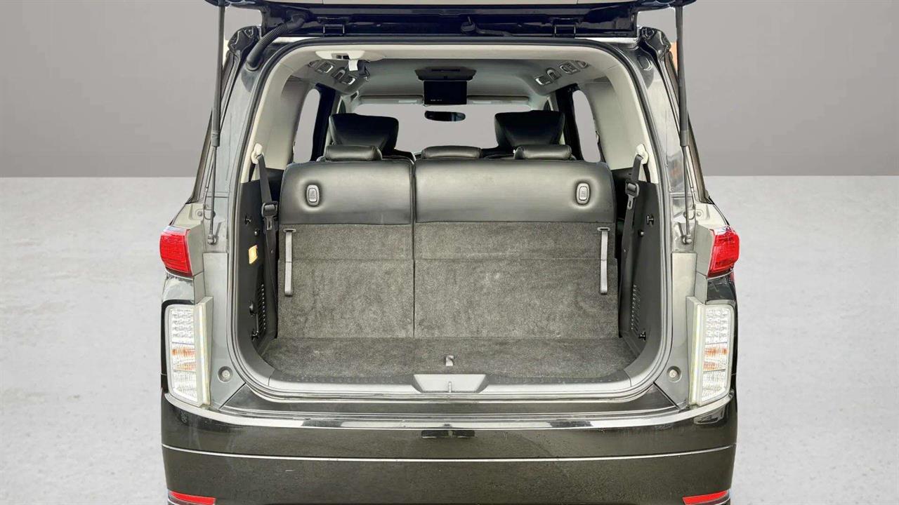 2013 Nissan Elgrand