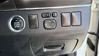 2012 Toyota Avensis - Thumbnail