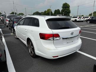 2012 Toyota Avensis - Thumbnail
