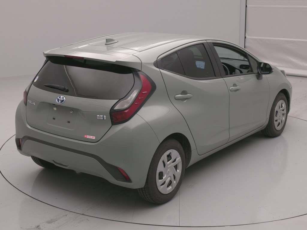 2022 Toyota Aqua