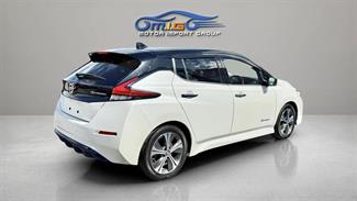 2020 Nissan Leaf - Thumbnail