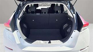 2020 Nissan Leaf - Thumbnail