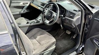 2012 Lexus CT200H - Thumbnail