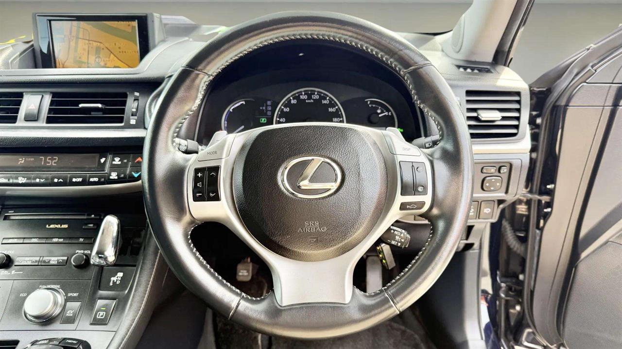 2012 Lexus CT200H