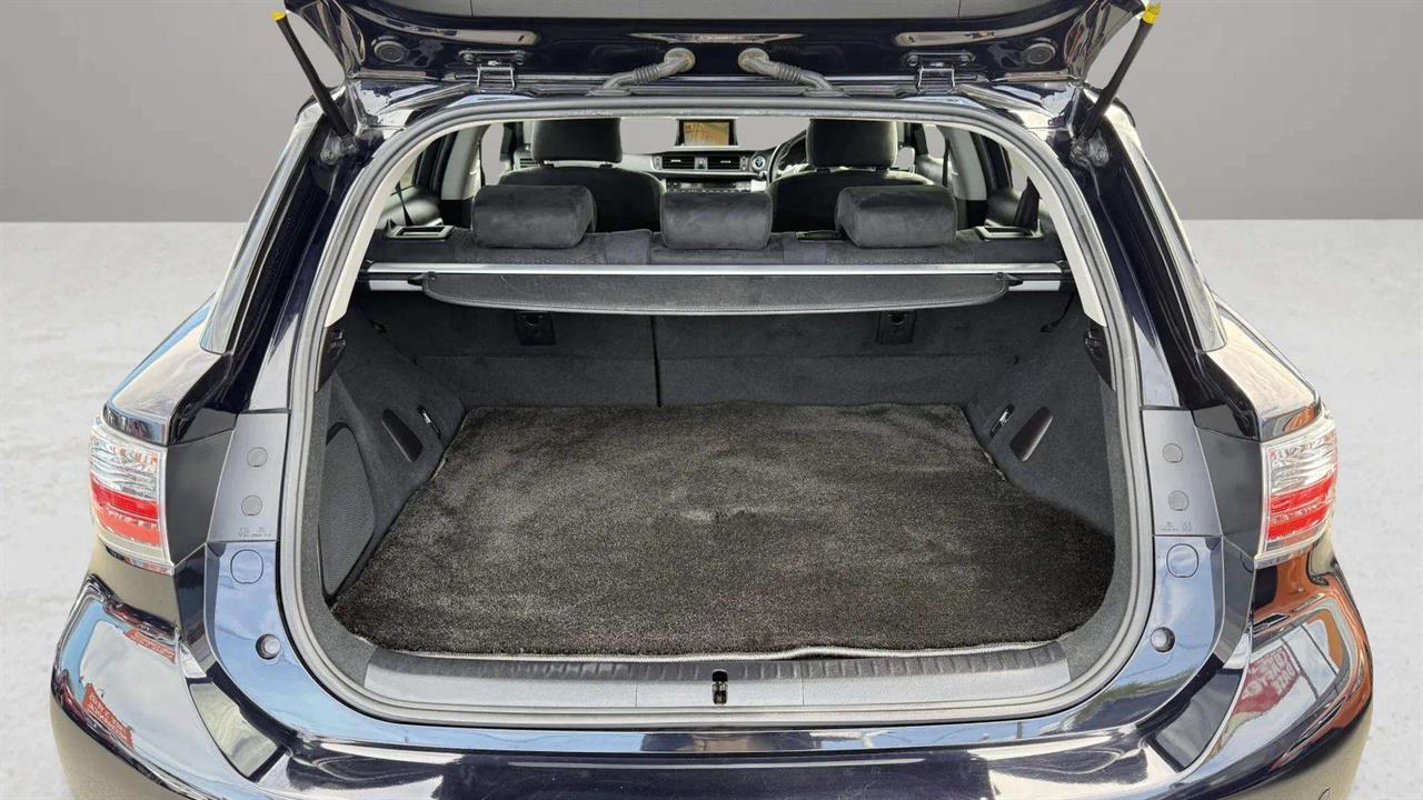 2012 Lexus CT200H